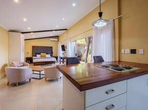 Private Studio flatlet, Uncapped Wifi, Netflix,Full DSTV